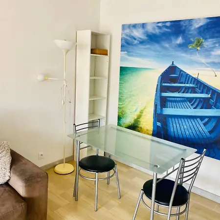 公寓 Studio Avec Piscine 100m Plages 胡安莱潘